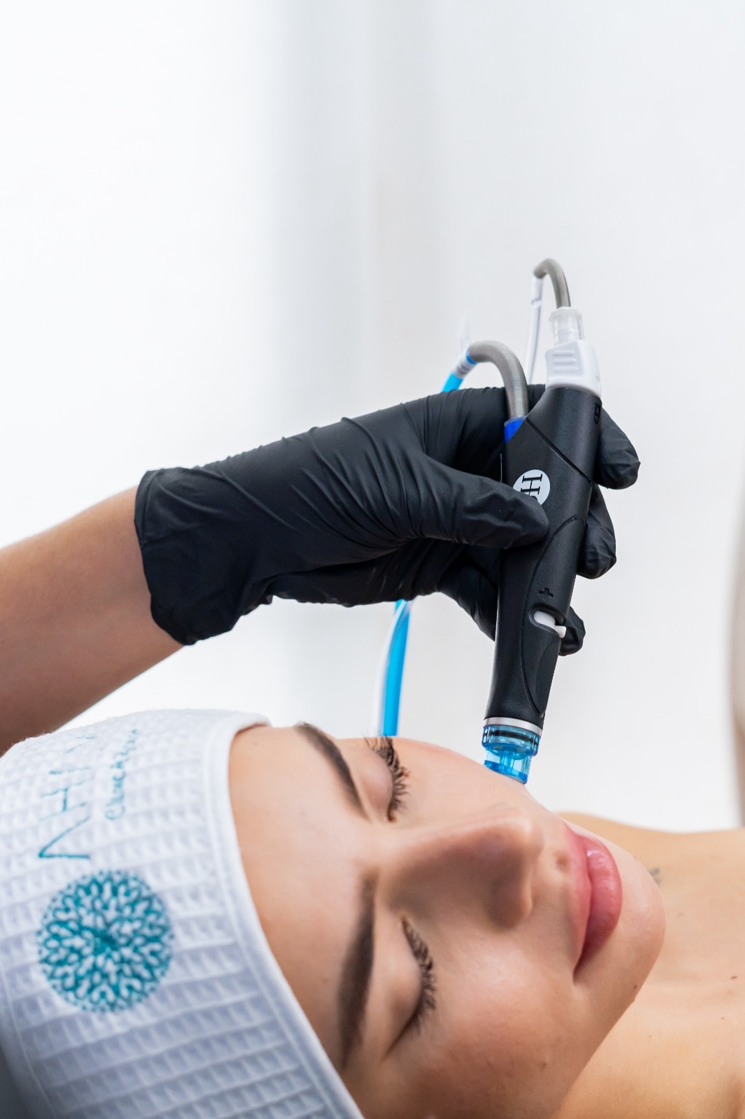 Hydrafacial AHAM